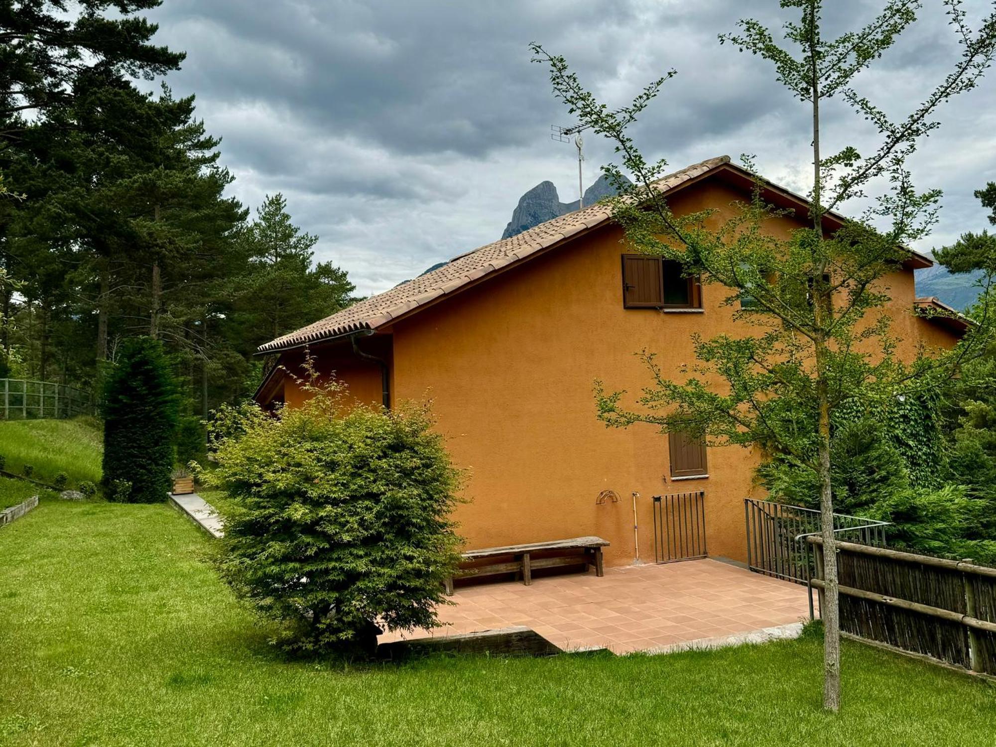 Villa Cal Roig - Pedraforca Saldés Esterno foto